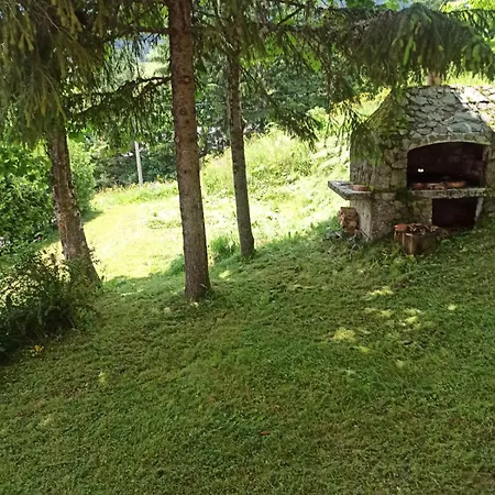 Alpstuga Kuca Za Odmor Kukavicko Jezero *