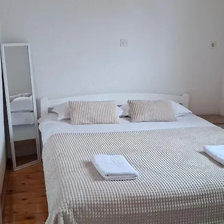 Kuca Za Odmor Kukavicko Jezero Chalet